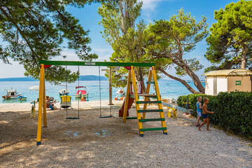 Apartmány Ratac - nejbližší pláž v letovisku Promajna, Bratuš, Makarská riviéra, Chorvatsko