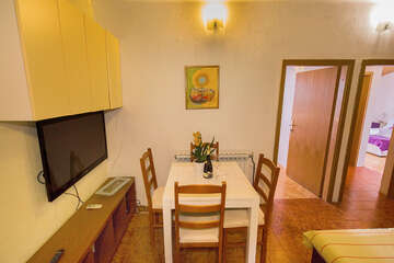 A2 - apartmány Bratuš 11, Bratuš, Makarská riviéra, Chorvatsko