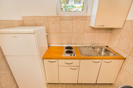 A2 - apartmány Borovina, Omiš-Duće, Omišská riviéra, Chorvatsko