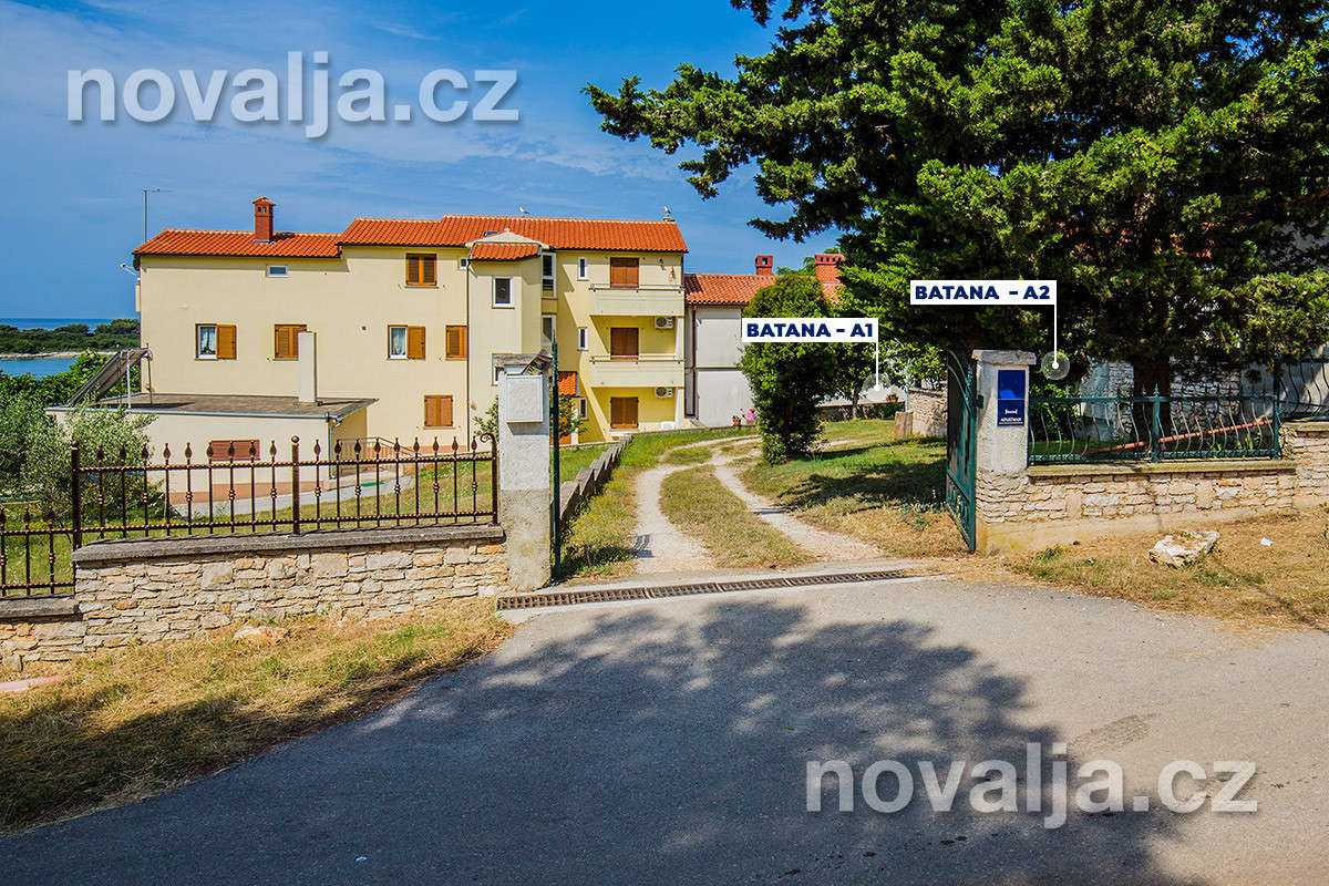 Apartmány Batana
