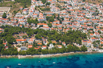 Bol - apartmány, ostrov Brač, Chorvatsko