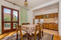 apartmány Paško: apartmán A3 pro 6-8 osob, 2. poschodí