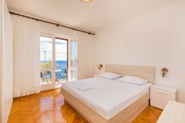 apartmány Paško: apartmán A4 pro 6-7 osob, 1. poschodí