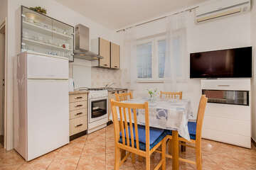 Apartmány Soža: malý apartmán pro 2-3 osoby, 1. poschodí