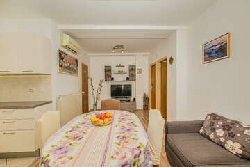 Apartmány Soža - velký apartmán pro 4-5 osob, 2. poschodí