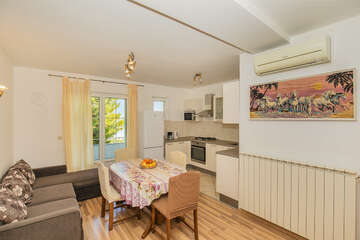 Apartmány Soža - velký apartmán pro 4-5 osob, 2. poschodí