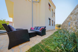 Prázdninový dům Mikula s vyhřívaným bazénem, Povljana, ostrov Pag, Chorvatsko