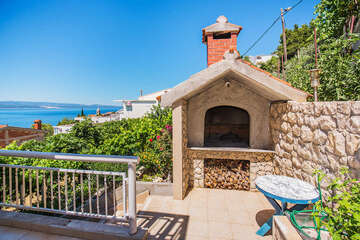 Apartmány Michael - gril, Pisak, Omišská riviéra, Chorvatsko