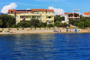 Apartmány Suzana - oblázková pláž 50 m od domu, Mandre, ostrov Pag, Chorvatsko