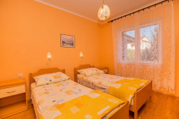 A2 - apartmány Ivona, Povljana, ostrov Pag, Chorvatsko