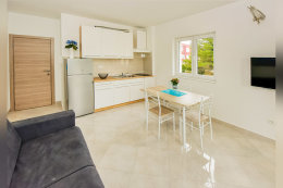 A2 - apartmány Gabi, Vodice, Chorvatsko