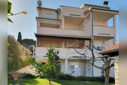 Apartmány Limun - apartmány A1 až A4 (růžová budova) se zahradou a grilem, Tkon, ostrov Pašman, Chorvatsko