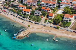 Vodice - letecký pohled, Šibenická riviéra, Chorvatsko