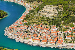 Novigrad - letecký pohled, Zadarská riviéra, Chorvatsko