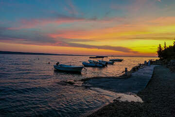Pláže Starigrad - západ slunce, Zadarská riviéra, Chorvatsko