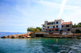 Pokrivenik - restaurace u hotelu Timun, ostrov Hvar, Chorvatsko