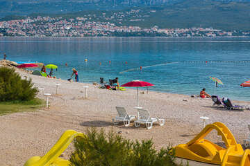 Šilo - oblázková pláž, ostrov Krk, Chorvatsko	