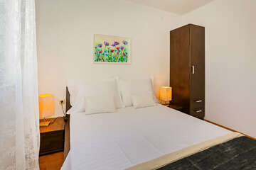 A2 - apartmány Vivien, Sevid, Trogirská riviéra, Chorvatsko