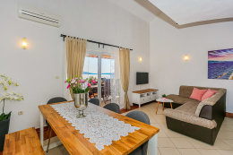 A2 - apartmány Vivien, Sevid, Trogirská riviéra, Chorvatsko