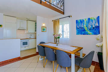 A2 - apartmány Vivien, Sevid, Trogirská riviéra, Chorvatsko