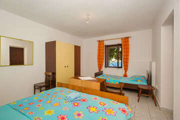 A1 přízemí - apartmány Vlaho I, jižní zátoky, ostrov Hvar, Chorvatsko