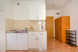 I-4A - apartmány Nikola, Gradac, Chorvatsko