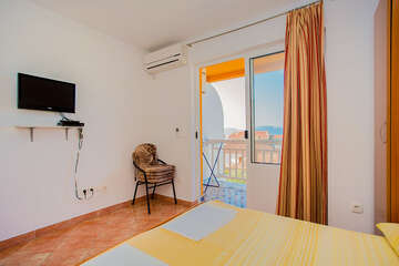 II-6B - apartmány Nikola, Gradac, Chorvatsko