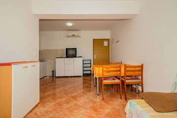 II-7 - apartmány Nikola, Gradac, Chorvatsko