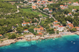 Ivan Dolac - pláže, ostrov Hvar, Chorvatsko