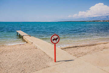 Apartmány Beko - oblázková pláž u hotelu, Vrsi, Zadarská riviéra, Chorvatsko