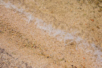 Pláže Vrsi - oblázková pláž u hotelu v části Vrsi - Zukve, Zadarská riviéra, Chorvatsko