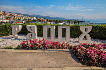 Novi Vinodolski - Vinodolski zakon, Crikvenická riviéra, Chorvatsko
