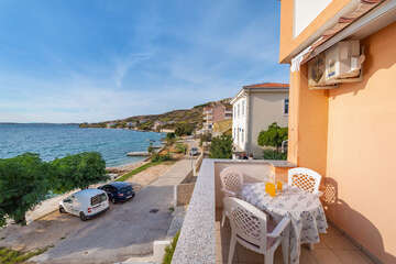 A1 - apartmány Ljubo, Metajna, ostrov Pag, Chorvatsko