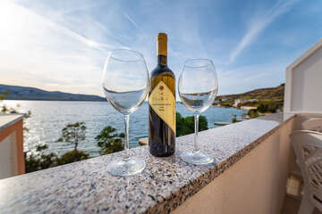 A2 - apartmány Ljubo, Metajna, ostrov Pag, Chorvatsko