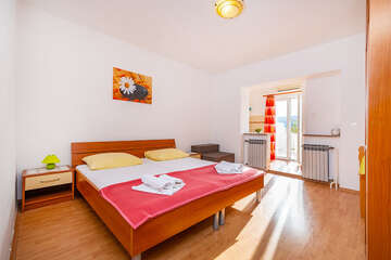 A2 - apartmány Ljubo, Metajna, ostrov Pag, Chorvatsko