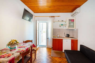 A8 - apartmány Ljubo, Metajna, ostrov Pag, Chorvatsko