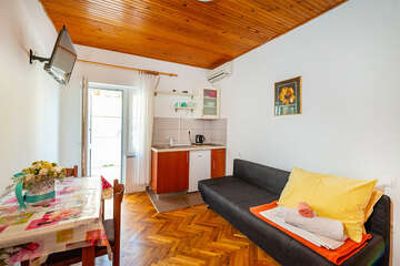 A8 - apartmány Ljubo, Metajna, ostrov Pag, Chorvatsko