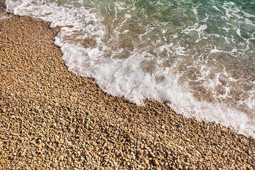 Moščenička Draga - detail pláže, Istrie, Chorvatsko