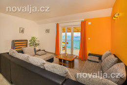 A2 - apartmány Dorela, okolí zátoky Vela Planica, ostrov Brač, Chorvatsko