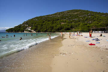 Písečná pláž Prapratno, Pelješac, Chorvatsko I NOVALJA