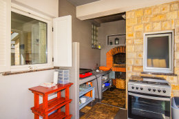 Apartmány Fotinija - letní kuchyně s grilem, Privlaka, Zadarská riviéra, Chorvatsko