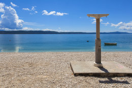 Apartmány Maro - sprcha na pláži, Živogošće - Mala Duba, Makarská riviéra, Chorvatsko