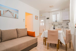 A1 nebo A2 - apartmány Viktoria, Sv. Filip i Jakov, Zadarská riviéra, Chorvatsko