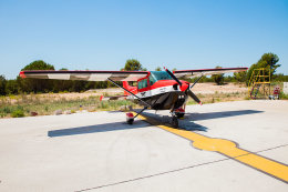 Cessna C-172 Airplane