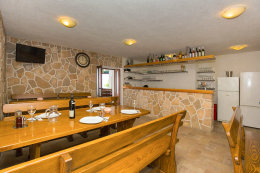 Apartmány Maslina - restaurace u domu, Hvar, Chorvatsko