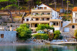 Apartmány Ružmarin-II, Vela Stiniva, ostrov Hvar, Chorvatsko