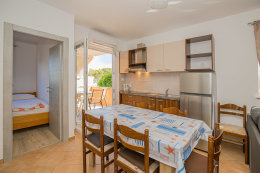 A3 - apartmány Denis, Povljana, ostrov Pag, Chorvatsko