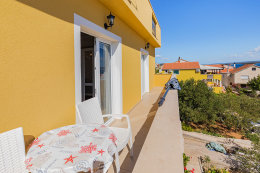 Apartmán Kornelija - balkon dostupný z první a druhé ložnice, Tkon, Pašman, Chorvatsko