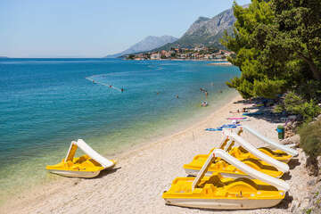 Gradac - oblázkové pláže, Makarská riviéra, Chorvatsko