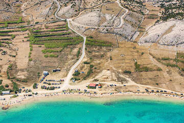 Pláž Sveti Duh, ostrov Pag, Chorvatsko